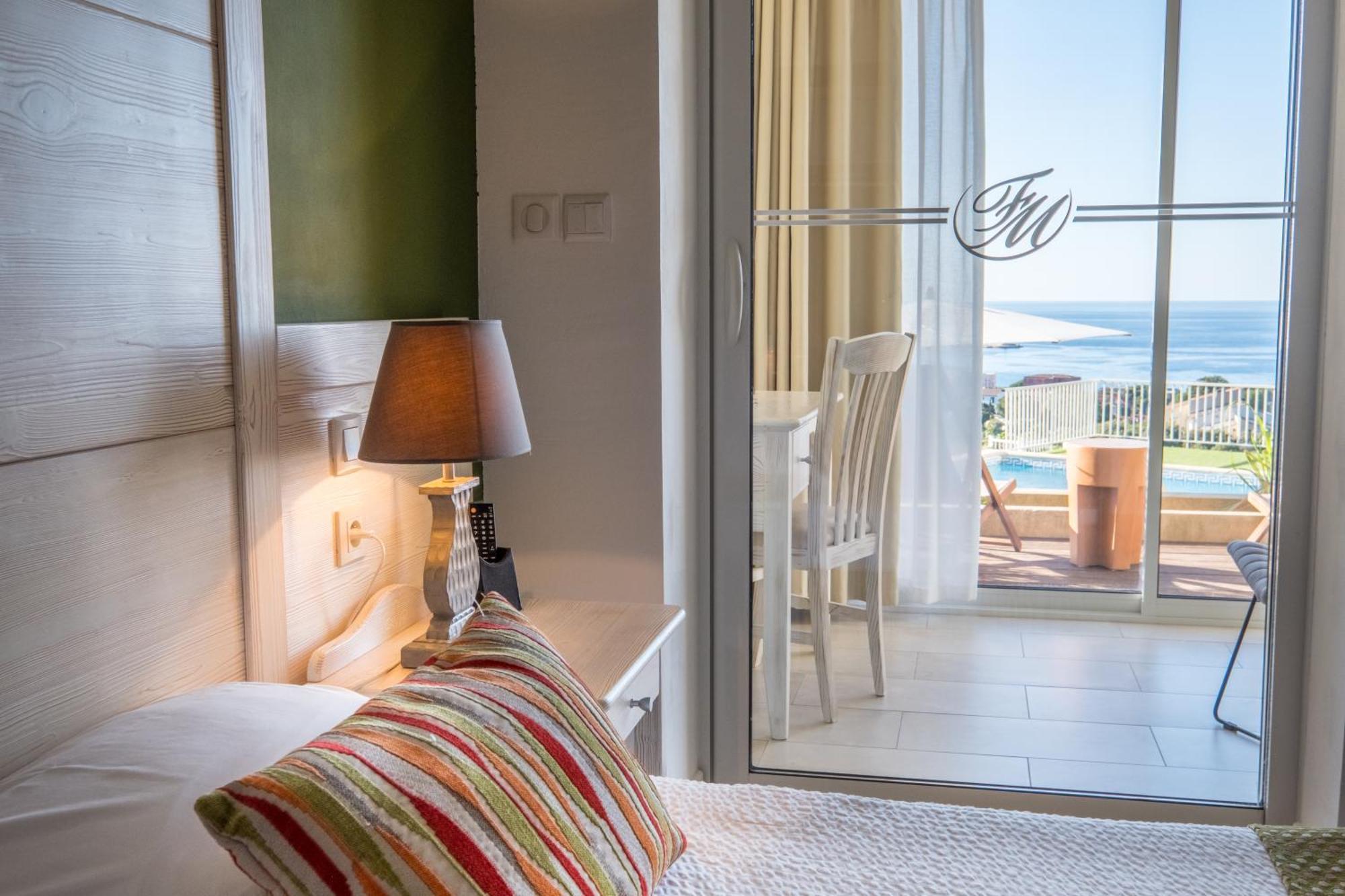 Hotel Funtana Marina LʼÎle-Rousse
